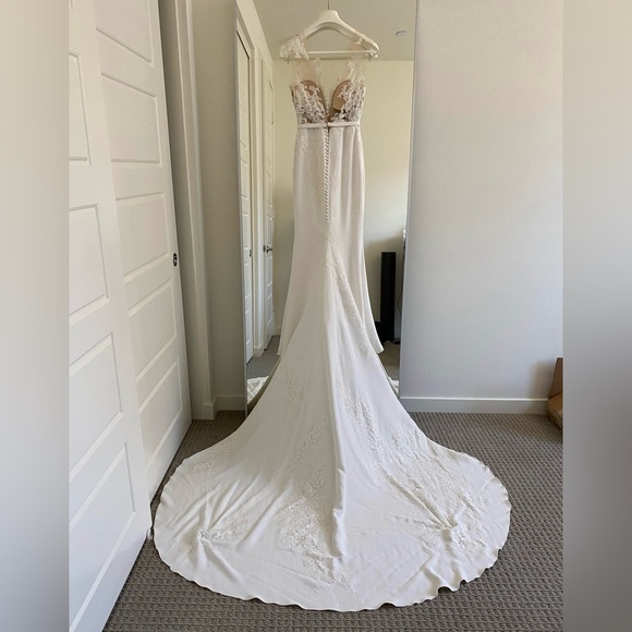 Atelier Pronovias Vicenta 2 (fits like 0) - Picture 4 of 9